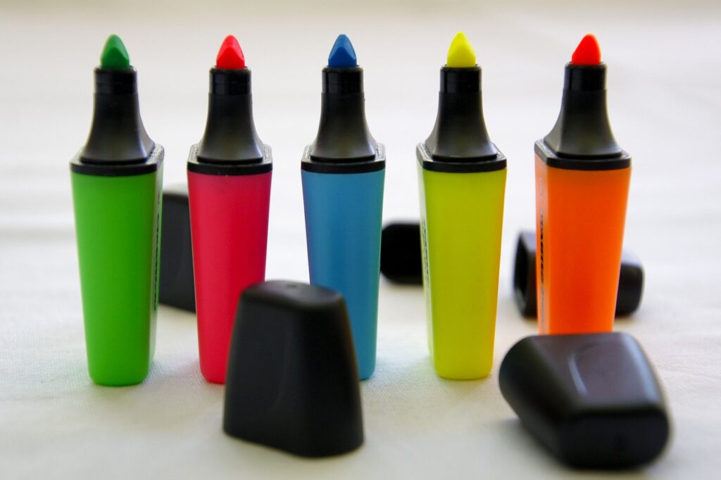 marker pen, highlighter, fluo-1600457.jpg